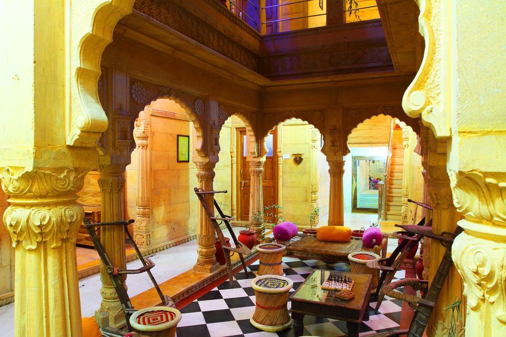 Zostel Jaisalmer Hotel ภายนอก รูปภาพ